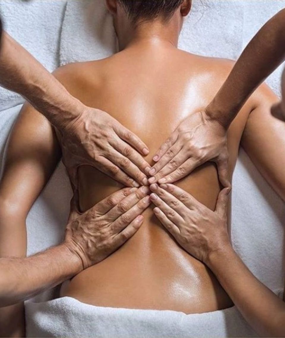 Massage 4 mains